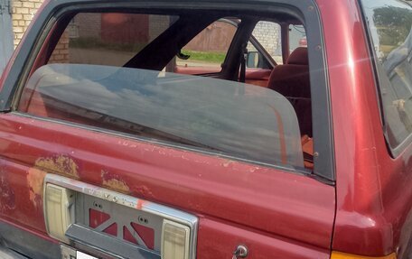 Toyota Hilux Surf III рестайлинг, 1989 год, 370 000 рублей, 9 фотография