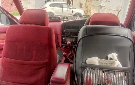 Toyota Hilux Surf III рестайлинг, 1989 год, 370 000 рублей, 3 фотография