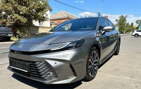 Toyota Camry, 2025 год, 6 900 000 рублей, 2 фотография