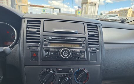 Nissan Tiida, 2011 год, 710 000 рублей, 11 фотография