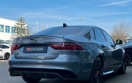 Jaguar XF II, 2022 год, 2 700 000 рублей, 8 фотография