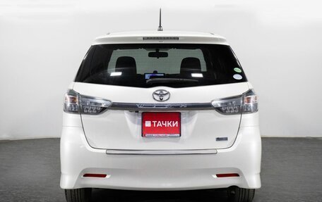 Toyota Wish II, 2013 год, 1 665 000 рублей, 4 фотография
