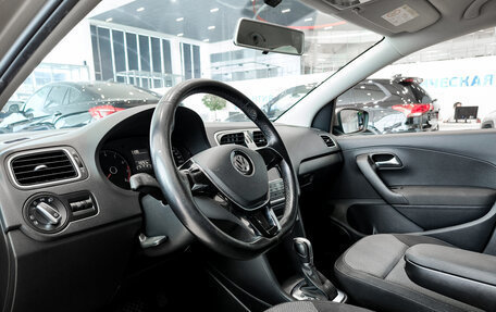 Volkswagen Polo VI (EU Market), 2016 год, 899 000 рублей, 20 фотография