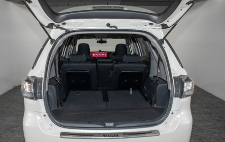 Toyota Wish II, 2013 год, 1 665 000 рублей, 17 фотография