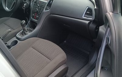 Opel Astra J, 2013 год, 780 000 рублей, 1 фотография