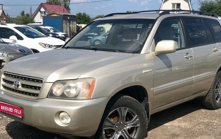 Toyota Highlander III, 2001 год, 959 000 рублей, 1 фотография