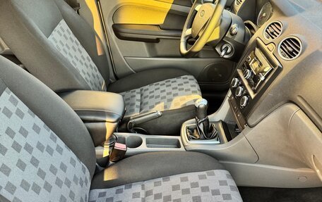 Ford Focus II рестайлинг, 2007 год, 600 000 рублей, 11 фотография
