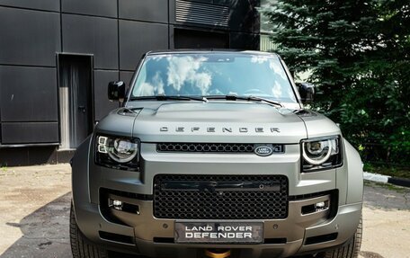 Land Rover Defender II, 2025 год, 30 990 000 рублей, 2 фотография