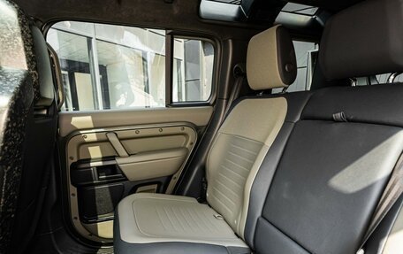 Land Rover Defender II, 2025 год, 30 990 000 рублей, 22 фотография