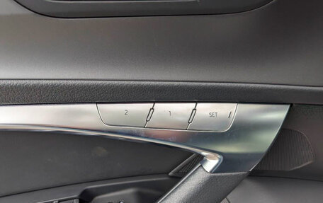 Audi A6, 2019 год, 3 930 000 рублей, 26 фотография