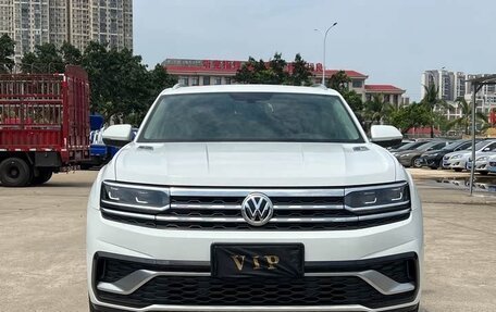 Volkswagen Teramont I, 2021 год, 2 169 555 рублей, 2 фотография