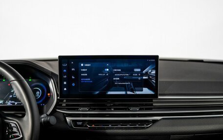 Geely Emgrand, 2023 год, 1 730 000 рублей, 11 фотография
