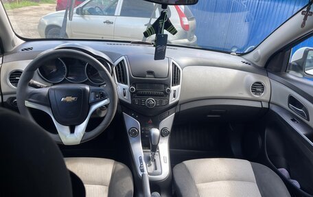 Chevrolet Cruze II, 2012 год, 600 000 рублей, 6 фотография