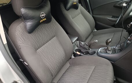 Opel Astra J, 2013 год, 780 000 рублей, 9 фотография