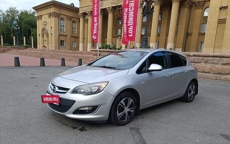 Opel Astra J, 2013 год, 780 000 рублей, 3 фотография