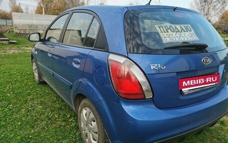KIA Rio II, 2011 год, 700 000 рублей, 3 фотография