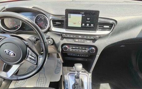 KIA cee'd III, 2018 год, 1 350 000 рублей, 11 фотография