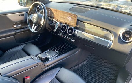Mercedes-Benz GLB, 2020 год, 2 550 000 рублей, 7 фотография