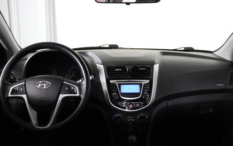 Hyundai Solaris II рестайлинг, 2014 год, 949 990 рублей, 13 фотография