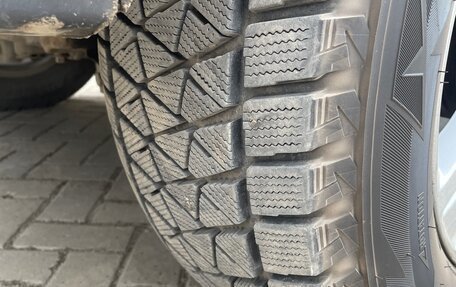 Toyota Land Cruiser 100 рестайлинг 2, 2006 год, 2 350 000 рублей, 8 фотография