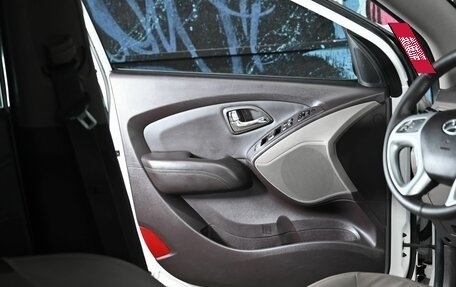Hyundai ix35 I рестайлинг, 2013 год, 1 055 000 рублей, 7 фотография