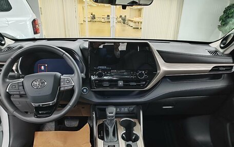 Toyota Highlander, 2025 год, 5 550 000 рублей, 6 фотография