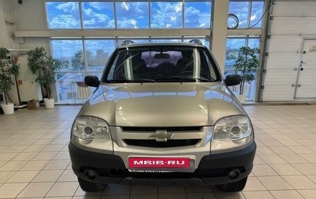 Chevrolet Niva I рестайлинг, 2011 год, 470 000 рублей, 3 фотография