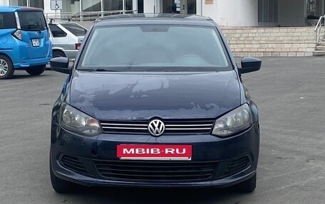 Volkswagen Polo VI (EU Market), 2012 год, 375 000 рублей, 2 фотография