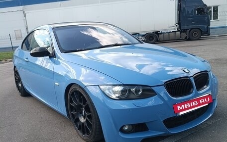BMW 3 серия, 2007 год, 1 370 000 рублей, 2 фотография