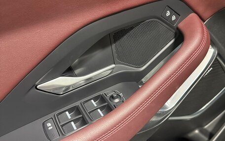 Jaguar E-Pace, 2021 год, 5 100 000 рублей, 13 фотография