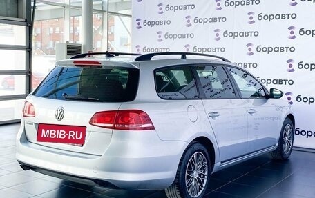 Volkswagen Passat B7, 2011 год, 825 000 рублей, 3 фотография