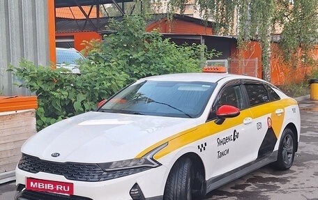 KIA K5, 2021 год, 300 000 рублей, 4 фотография