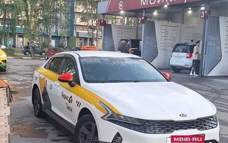 KIA K5, 2021 год, 300 000 рублей, 6 фотография