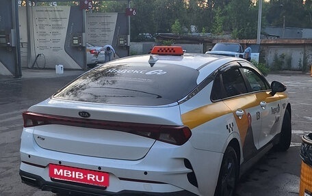 KIA K5, 2021 год, 300 000 рублей, 9 фотография