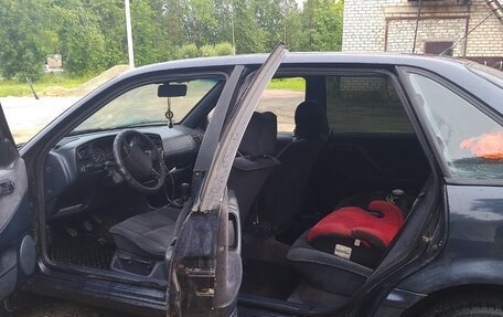 Volkswagen Passat B4, 1994 год, 175 000 рублей, 11 фотография