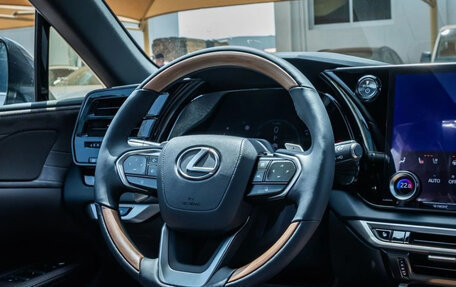 Lexus RX IV рестайлинг, 2025 год, 11 590 000 рублей, 9 фотография