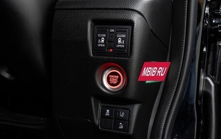 Honda N-BOX II, 2018 год, 827 000 рублей, 21 фотография