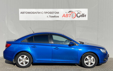 Chevrolet Cruze II, 2011 год, 699 000 рублей, 4 фотография