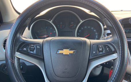 Chevrolet Cruze II, 2011 год, 699 000 рублей, 13 фотография