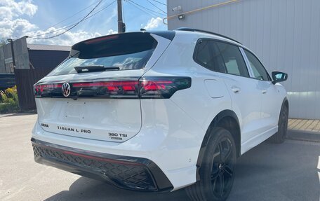 Volkswagen Tiguan, 2025 год, 4 750 000 рублей, 9 фотография