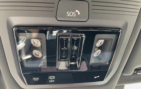 Volkswagen Tiguan, 2025 год, 4 750 000 рублей, 28 фотография