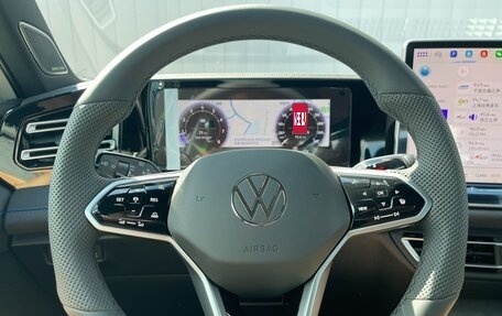 Volkswagen Tiguan, 2025 год, 4 750 000 рублей, 23 фотография