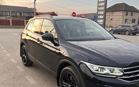 Volkswagen Tiguan II, 2021 год, 3 390 000 рублей, 3 фотография
