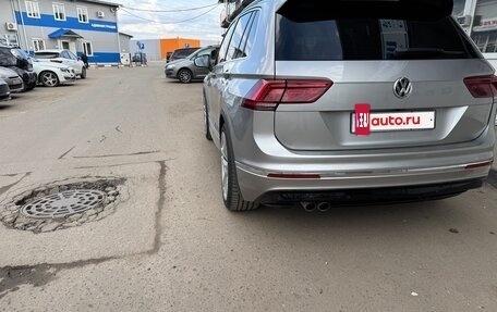 Volkswagen Tiguan II, 2018 год, 3 200 000 рублей, 2 фотография