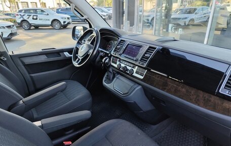 Volkswagen Caravelle T6 рестайлинг, 2019 год, 2 790 000 рублей, 7 фотография