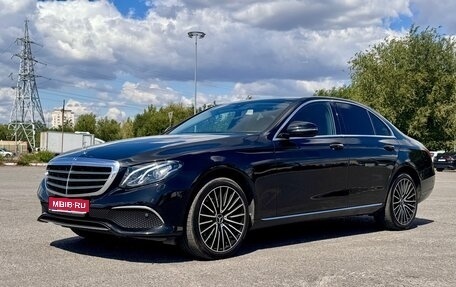 Mercedes-Benz E-Класс, 2019 год, 3 190 000 рублей, 1 фотография