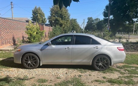 Toyota Camry, 2010 год, 1 450 000 рублей, 5 фотография