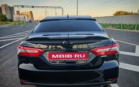 Toyota Camry, 2021 год, 4 570 000 рублей, 2 фотография