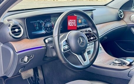 Mercedes-Benz E-Класс, 2019 год, 3 190 000 рублей, 14 фотография