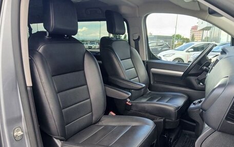 Toyota ProAce II, 2021 год, 2 500 000 рублей, 34 фотография